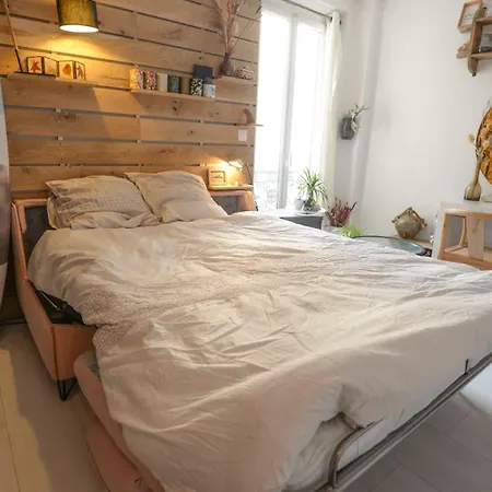 Design In The Heart Of Apartment Paris